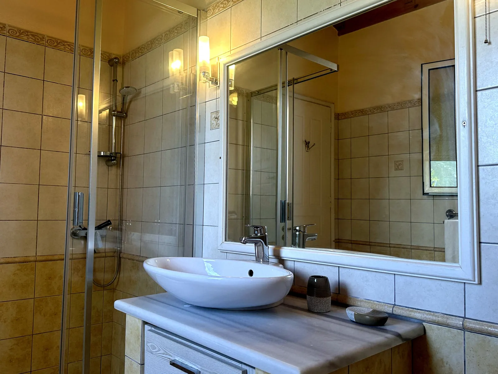Villa Anatoli: μπάνιο