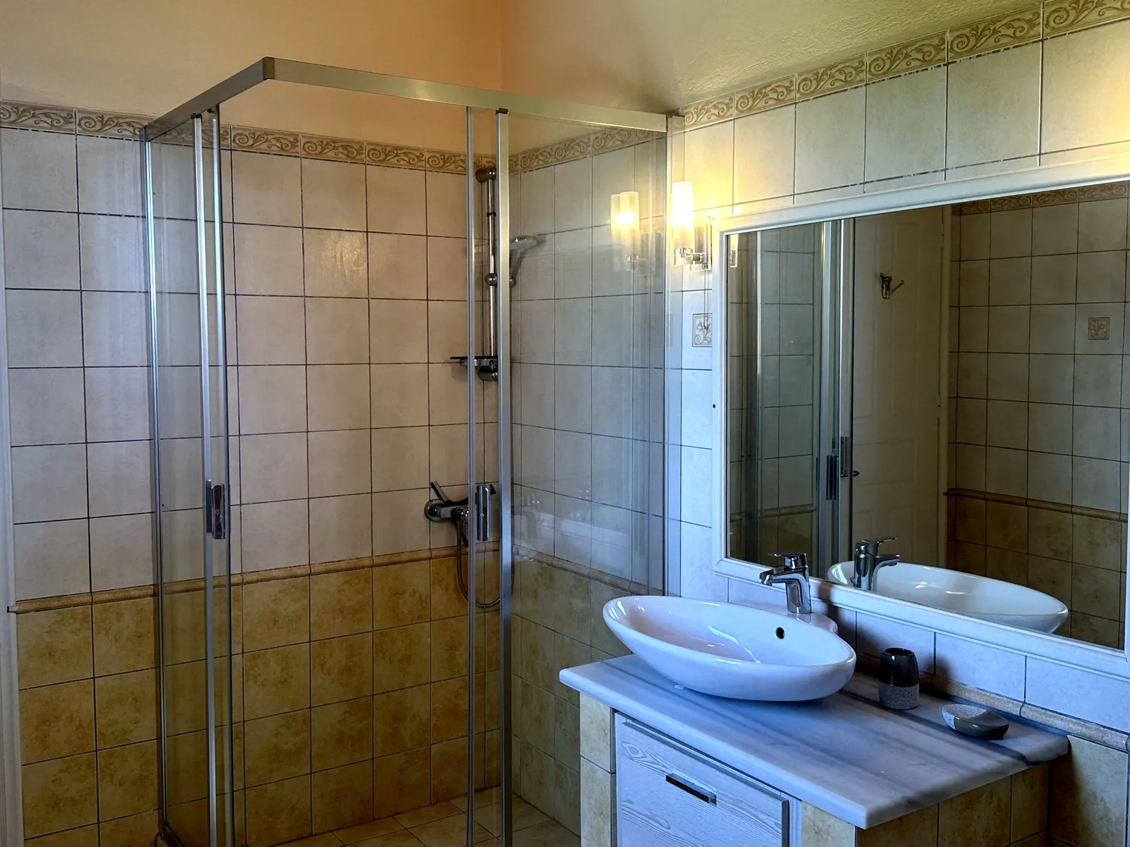 Villa Anatoli: μπάνιο